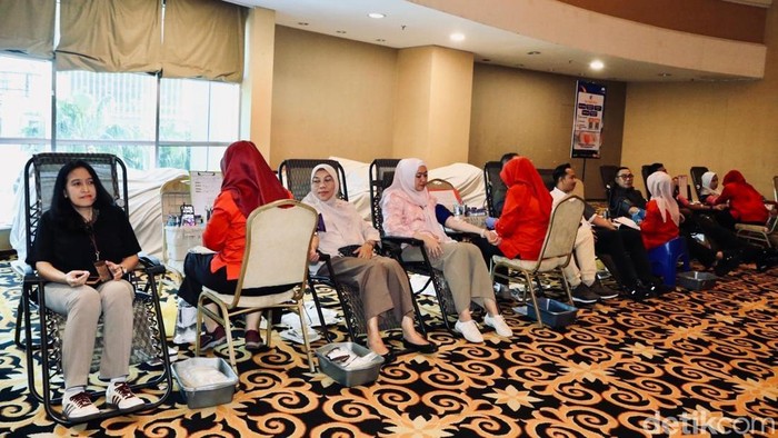 Rayakan HUT ke-57, Bank Mega Gelar Donor Darah dan Cek Kesehatan Dalam rangka merayakan hari ulang tahun ke-57, PT Bank Mega Tbk menggelar beragam aktivitas sosial dan kesehatan. Kegiatan tersebut meliputi donor darah, health talk, serta mini medical check up nan dilaksanakan di instansi pusat dan seluruh instansi regional di Indonesia.