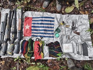TNI Kuasai Markas OPM di Nduga Papua Tengah, Senpi-Amunisi Disita
