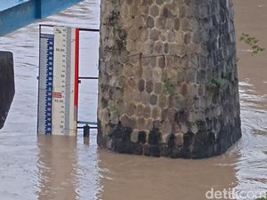 Debit Bengawan Solo Turun ke Siaga Kuning
