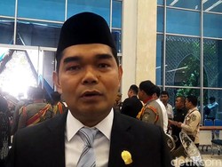 Waket DPRD Sumut Dukung Pelarangan Vape: di Lingkungan Pemprov Dulu