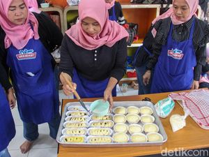 Dari Pelatihan ke Peluang, Warga Pasar Minggu Belajar Bikin Kue