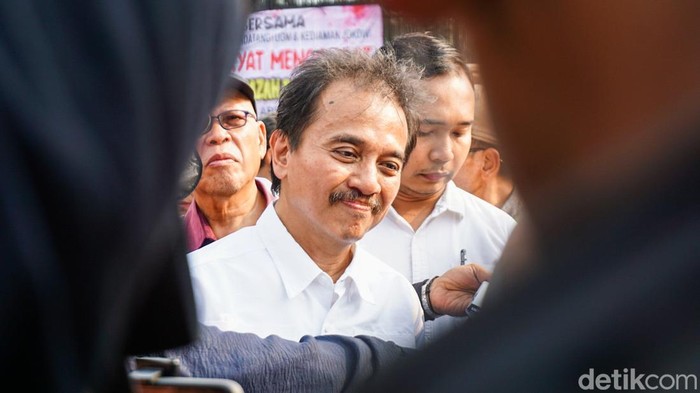 Berstatus Terdakwa, Praperadilan Keempat Roy Suryo Ditolak Hakim PN Jaksel