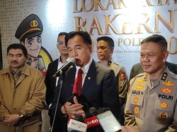 Menko Yusril Bahas Peran Penting Polri dalam Pembangunan Negara Hukum