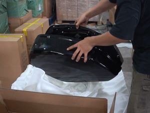 Bea Cukai Bungkam Soal Miras dan Suku Cadang Moge Ilegal di Teluk Lamong