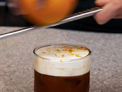 Lagi Viral, Yuk Belajar Bikin Golden Mont Blanc di Kelas Kopi detikFood!