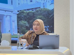 Kemlu Evakuasi 45 WNI dari Iran, Bakal Dipulangkan ke Daerah Masing-masing