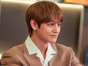 Kim Bum Jadi Direktur Skin Care Bucin Masuk Desa