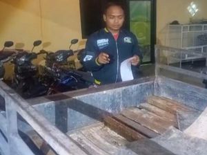 Kata Daop 7 Pegawai KAI Otaki Pencurian Rel Bekas di Jombang