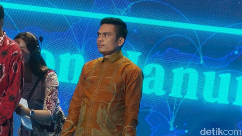Irson Hanunu Pemenang Individu Konten Kreator Lokal Kreatif