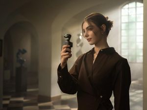 DJI Osmo Pocket 4 Resmi Meluncur di Indonesia, Harga Mulai Rp 8 Jutaan