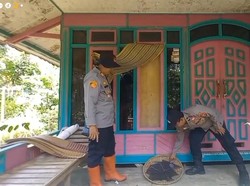 Kawanan Monyet Serbu Pemukiman di Salawu, Acak-acak Rumah Warga