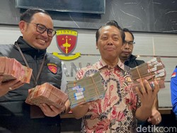 Kejati Jatim Tetapkan Kadis ESDM Tersangka Pungli Perizinan