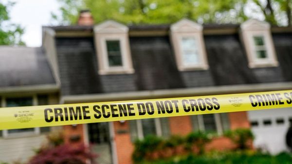 Mantan Wakil Gubernur Virginia Tembak Istri lalu Bunuh Diri