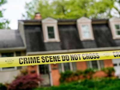 Mantan Wakil Gubernur Virginia Tembak Istri lalu Bunuh Diri