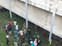 Heboh 2 Wanita Kakak-Adik Lompat dari Jembatan Meninting Lombok Barat