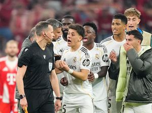 Sneijder Sebut Madrid Bodoh Gegara Rusuh di Liga Champions