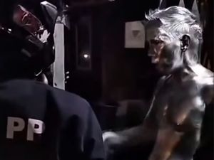 Viral Manusia Silver Cekcok dengan Pemobil di Gambir, Petugas Bergerak