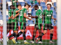 Sassuolo Vs Como 1907: Jay Idzes Cs Menang Tipis 2-1