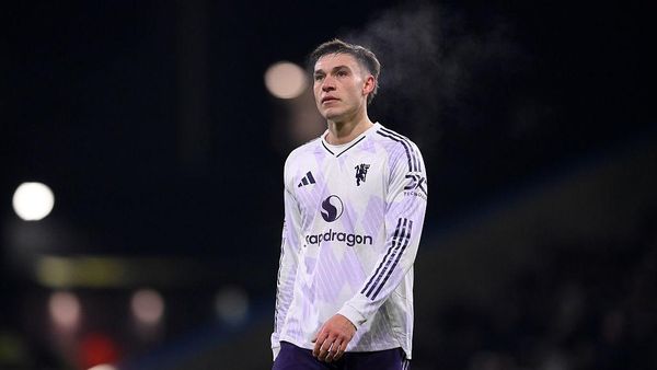 Manuel Ugarte Main, MU Banyak Kalahnya