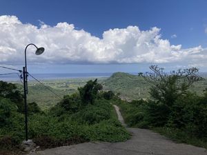 Mendaki Bukit Lingga, Spot Wisata Alam di Klungkung