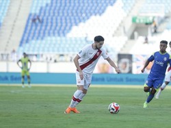 Arema FC Unggul 1-0 atas Persis Solo di Babak Pertama