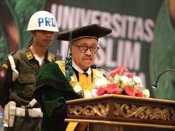 Rektor UMI Kukuhkan 3.024 Lulusan: Pembangun Peradaban-Pelayan Kemanusiaan