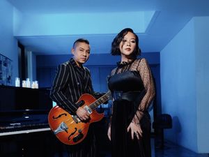 Pertemuan Ade Govinda dengan Gloria Jessica dalam Terbelah Jadi Dua