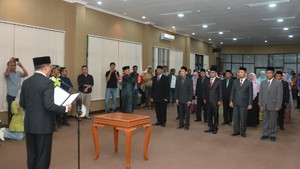 Lantik 10 Kepala OPD, Bupati Bima Minta Siapkan Program Unggulan dalam 30 Hari