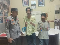 2 Remaja Ditangkap Polisi gegara Bawa Busur Panah Berkeliaran di Jalanan Bima