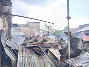 4 Rumah di Medan Polonia Terbakar
