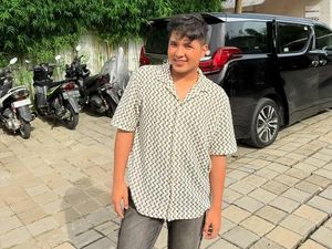 Jirayut Ungkap Alasan Tangan Tak Bisa Diam Saat Ngobrol
