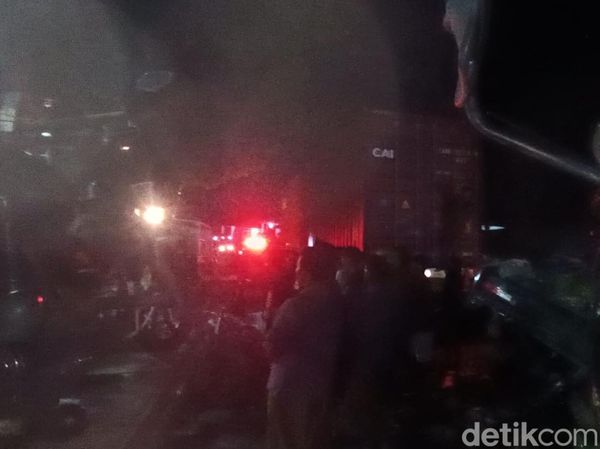 Kecelakaan Beruntun Jalur Selatan Probolinggo