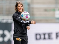 Profil Marie-Louise Eta, Pelatih Perempuan Pertama di Bundesliga