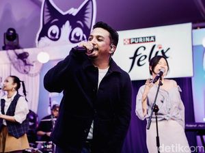 Momen Sal Priadi Meriahkan Konser Bertema Kucing