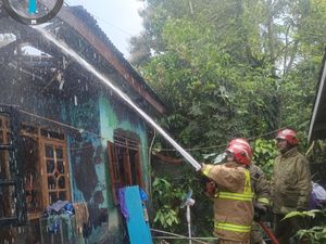 Rumah di Tamansari Bogor Kebakaran, Diduga Akibat Korsleting Listrik