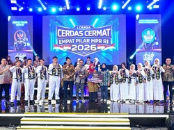 SMAN 1 Pandaan Raih Gelar Juara Provinsi di Ajang LCC Empat Pilar MPR