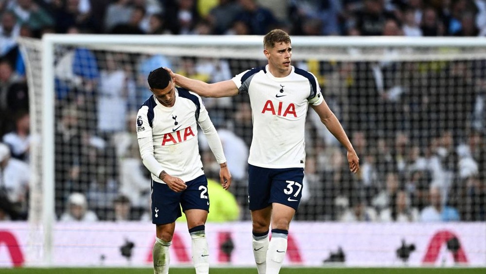 Spurs Terpuruk! Psikolog Jadi Senjata Pamungkas Hindari Degradasi?