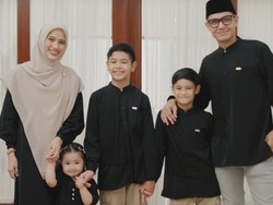 Cara Dude Harlino-Alyssa Soebandono Tanamkan Makna Kurban ke Anak