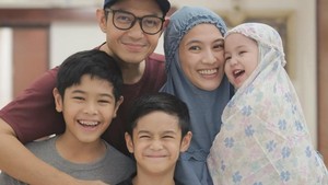 Bisa Dicontoh! Anak Dude Harlino dan Alyssa Soebandono Hafal 4 Juz Al-Quran