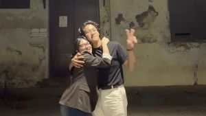 Minggu Malam Ardhito Pramono dan Davina Karamoy di Kota Tua