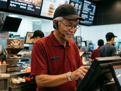 Kemnaker Minta Perusahaan Terima Lansia Bekerja