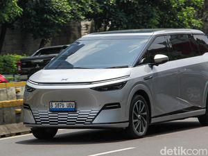 Aturan Kendaraan Listrik Kena Pajak Bisa Bikin Investor Waswas