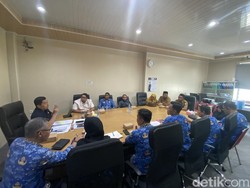 139 Guru PPPK Paruh Waktu Ngadu ke DPRD Parepare Gaji Nunggak 4 Bulan