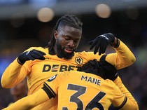 Pemain Wolves Baku Hantam di Tengah Bayang-bayang Degradasi
