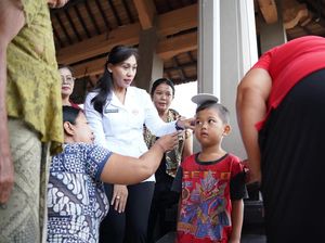 Peringatan Hari Kartini di Gianyar, 80 Bayi-Balita Diberi Makanan Tambahan