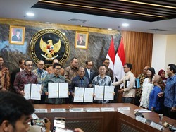 Bali Siap Olah Sampah Jadi Listrik, Koster, Adi, dan Jaya Negara Teken PSEL