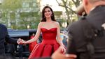 Anne Hathaway Selamanya Arsenal