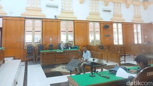 Eks Kabag Pemkab Madina Didakwa Korupsi, Bikin Laporan Fiktif Rp 385 Juta