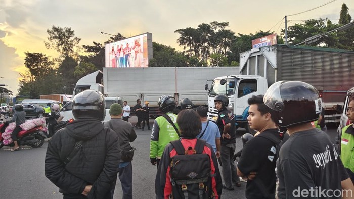 Laka lantas di Tugu Wisnu, Selasa (21/4) sore.