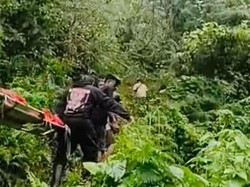 Evakuasi Dramatis Pria yang Ditemukan Tewas di Dasar Jurang Karangasem